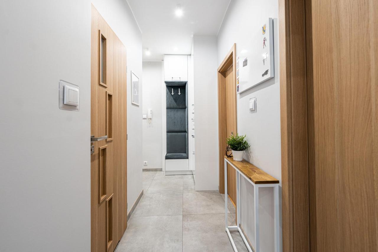 Apartment Bluebird Katowice Near Spodek Mck & City Center Eksteriør bilde